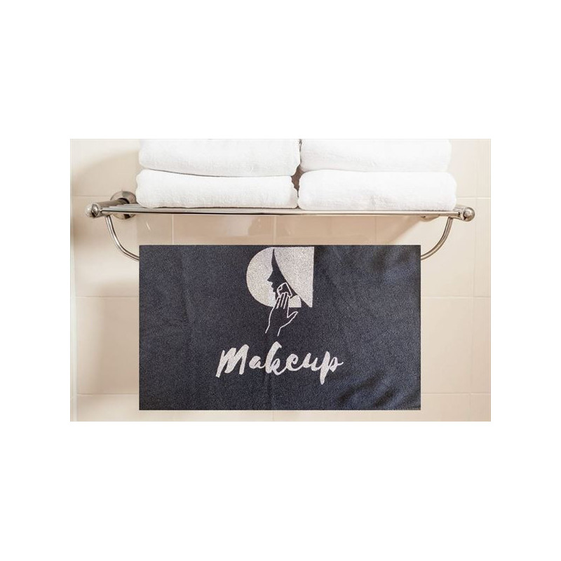 Toalha especial para remoção de maquiagem