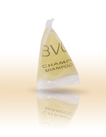 Shampoo con soya e jojoba in bustina a forma di piramide 15ml personalizzato